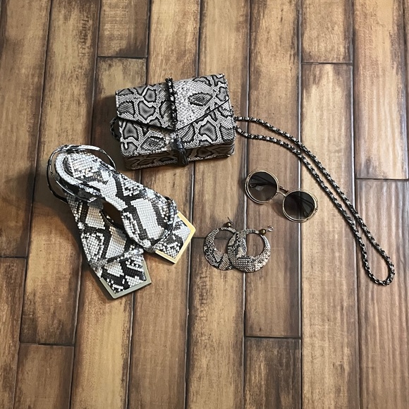 Good American Shoes - Good American Python Stone Square Toe Kitten Heel -size 12